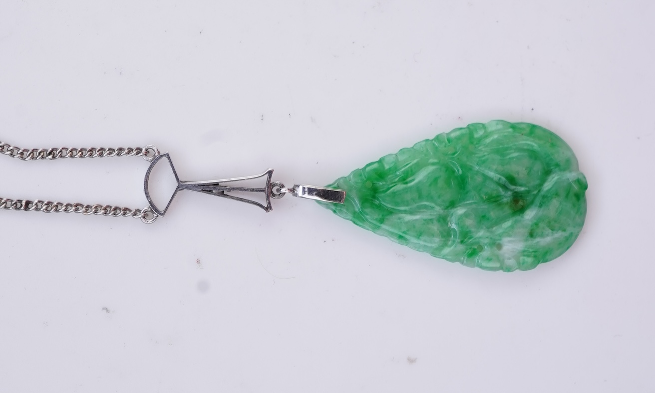 A jadeite demi-parure, 1920s